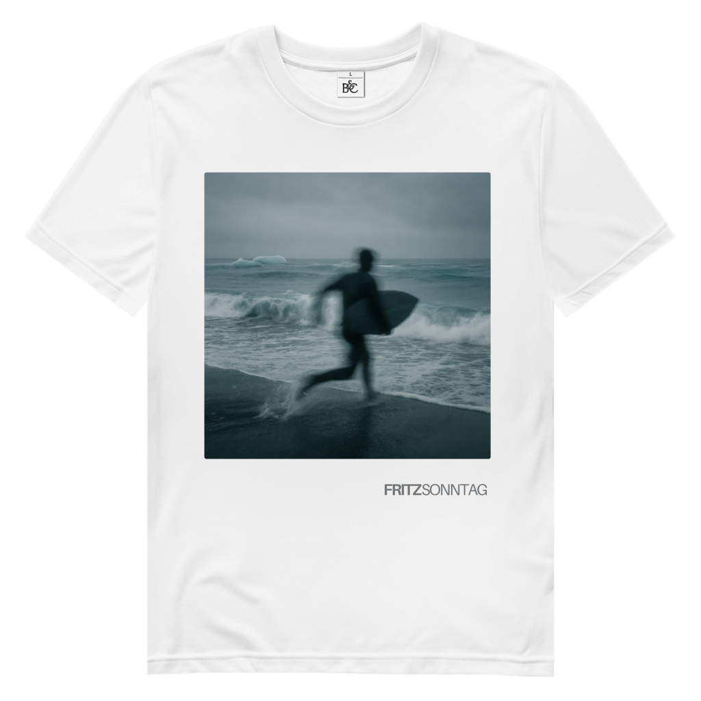 Arctic Surfer - Men’s T-Shirt