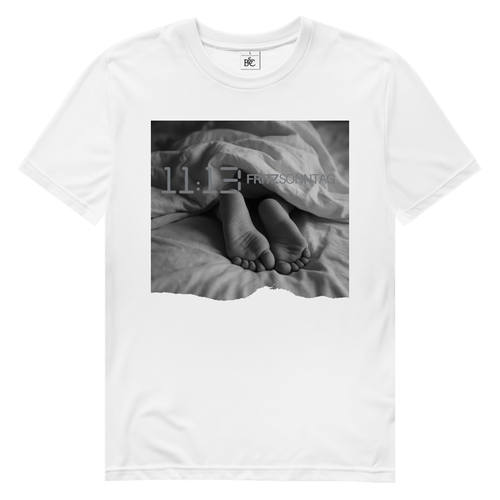 11:13 - Men’s T-Shirt