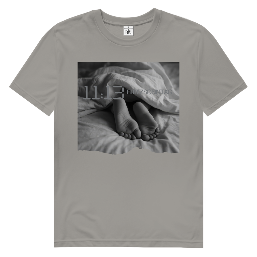 11:13 - Men’s T-Shirt