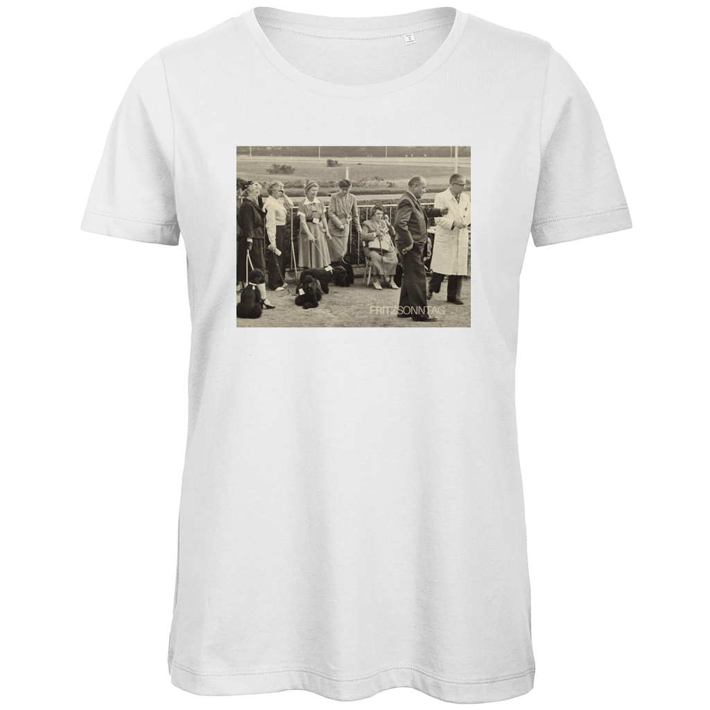 Sonntag auf dem Platz - Women’s T-Shirt
